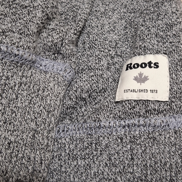 ROOTS HOODIE Womens size medium salt and pepper color - Picture 3 of 4